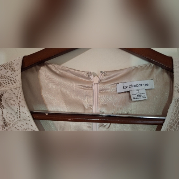 Womens Liz Claiborne Ivory Lace Overlay Cap Sleeve Lined Knee Length Dress Sz 12 - Picture 6 of 6